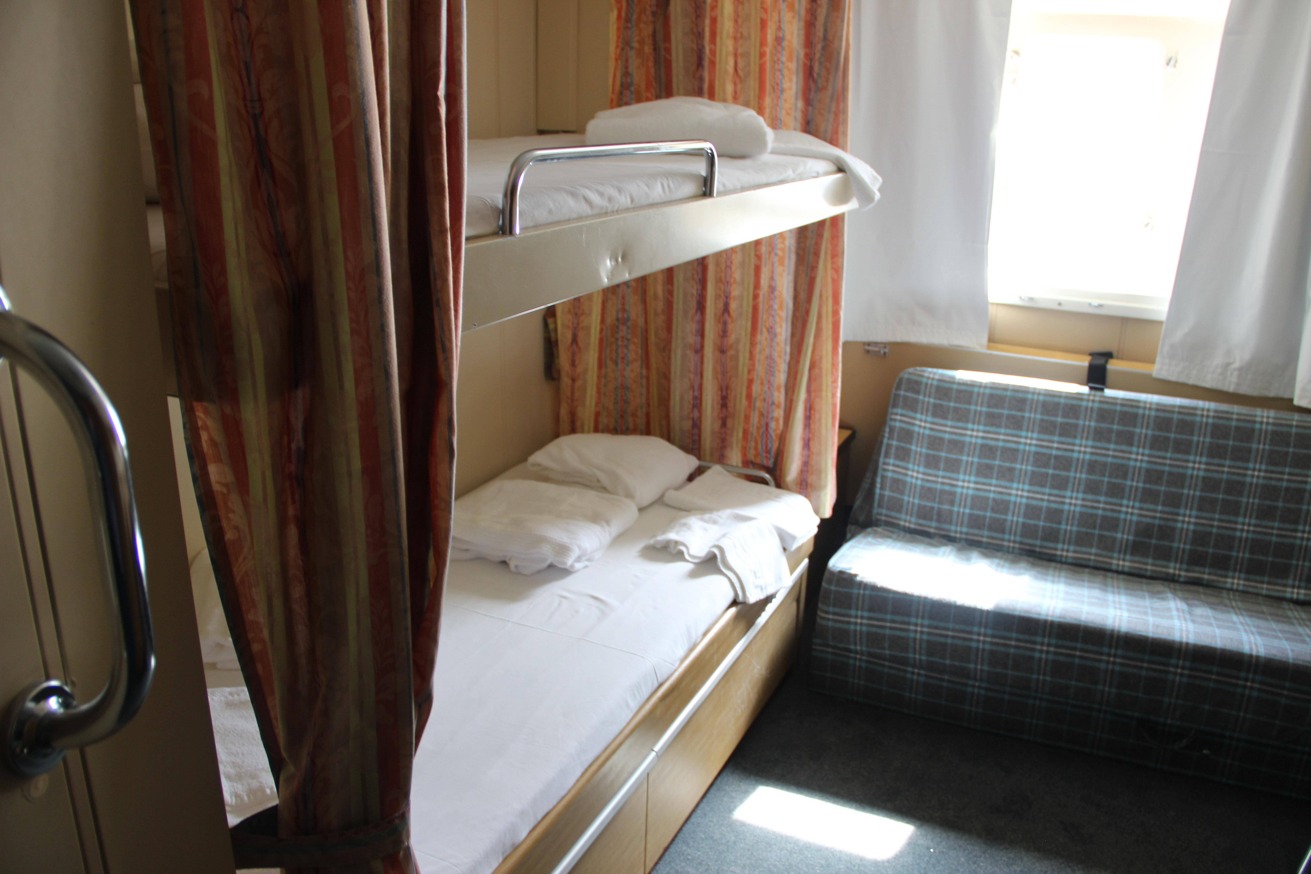Quark Expeditions Kapitan Khlebnikov Triple Cabin 4.jpg